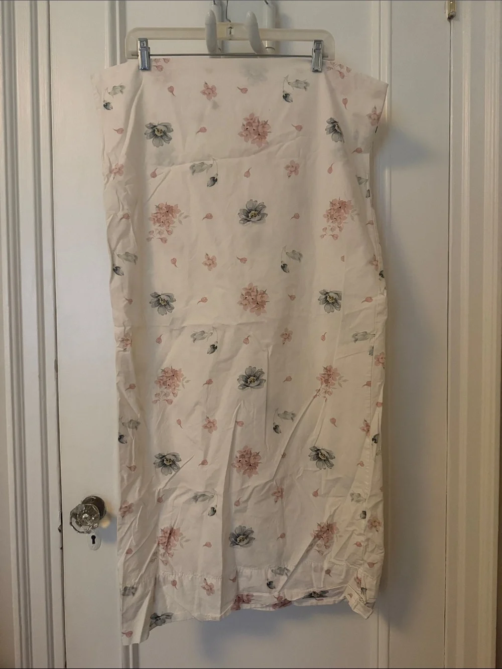 Cath Kidston White Floral Bedding Sheet with Pink and Gray Blooms
